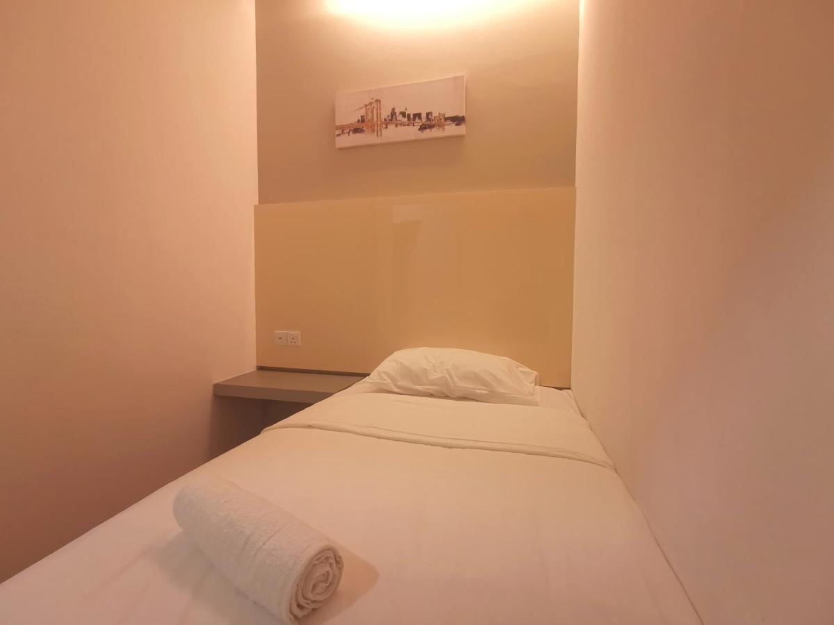 Maco Inn Austin Heights @ยะโฮร์บาห์รู ภายนอก รูปภาพ